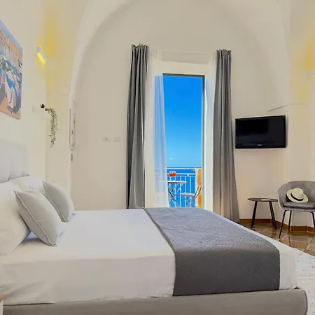 Abuela Teta - Sea Front Apartment Gallipoli